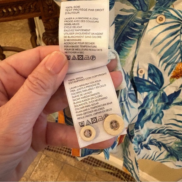 Tommy Bahama Men Blue and Orange 100% Silk Hawaiian Buttoned Shirt Size Large - Picture 6 of 6